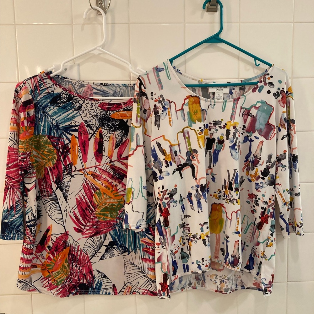 Fun and Bright Peck & Peck Floral Graphic 3/4 Sleeve tops - Picture 5 of 5